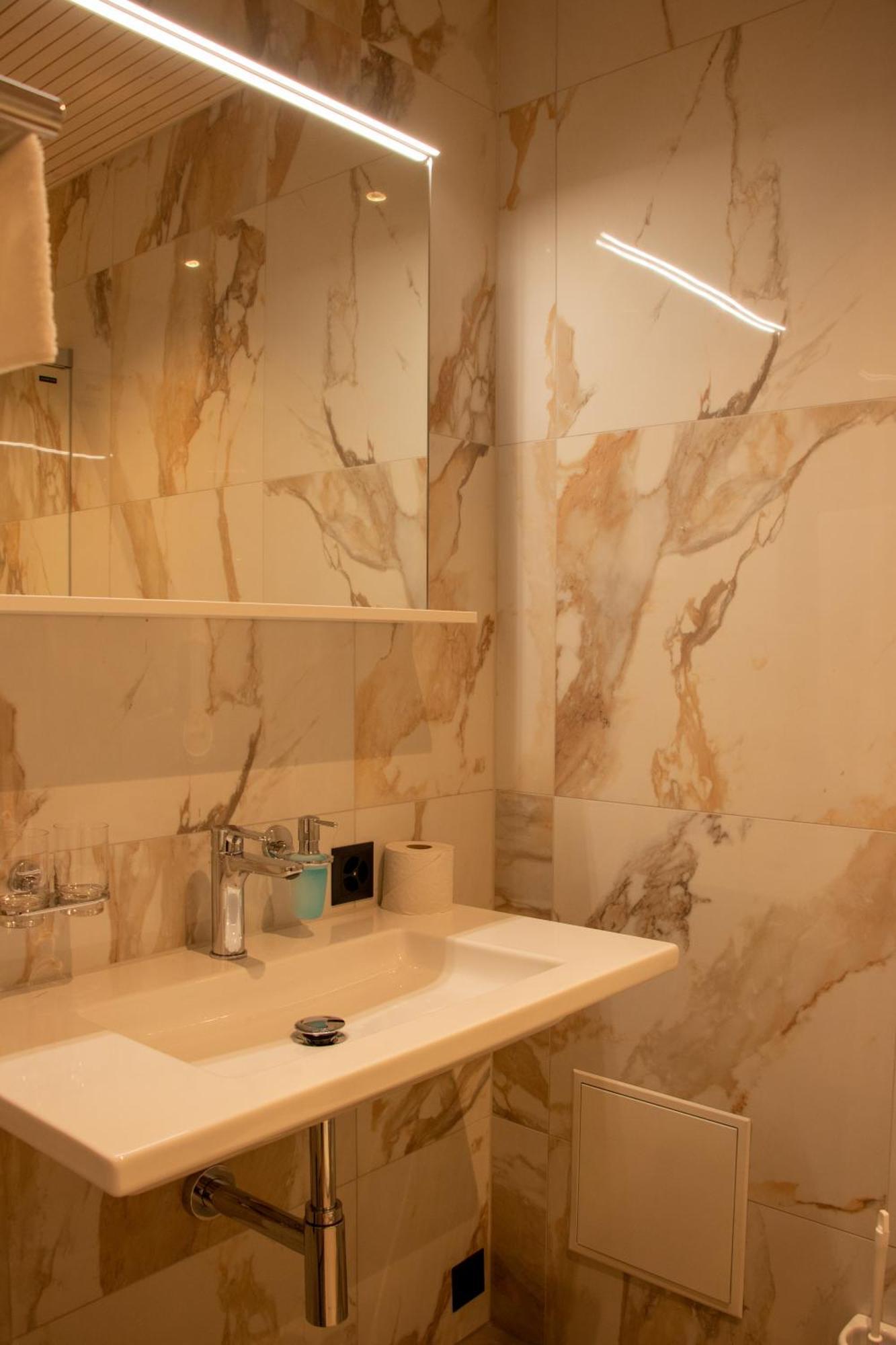 Amante Hotel Belp Bagian luar foto